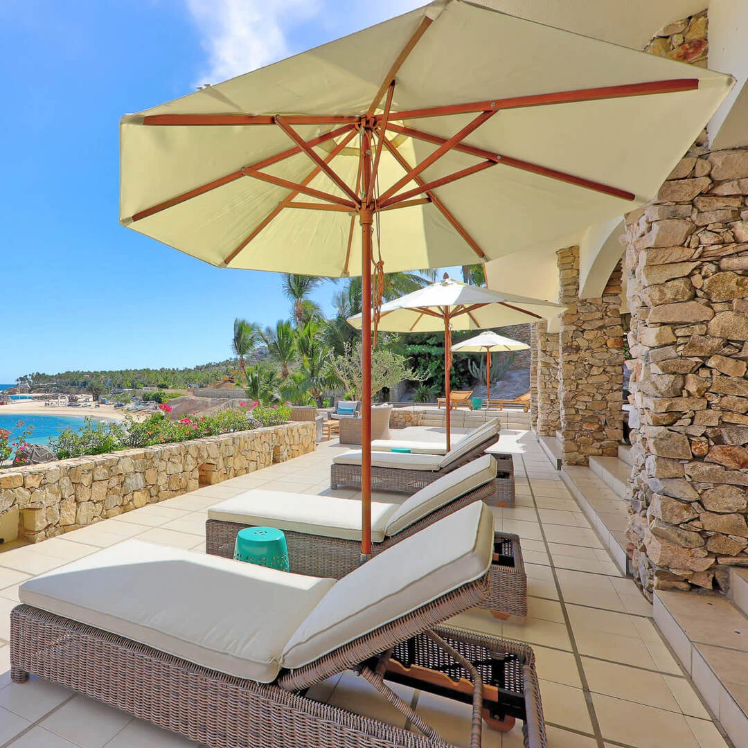 Luxury Resort Hotel | Dış mekan mobilyaları üst düzey bir tatil deneyimi yaratır