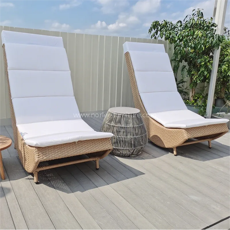Açık Boş Zamanlı Alüminyum Çerçeve Pe Rattan Sun Lounger